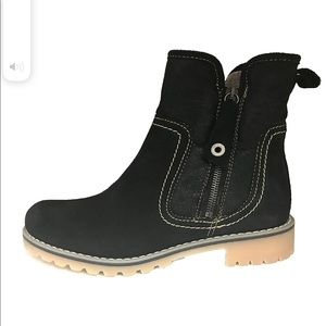 Eric Michael Gail - Waterproof boots